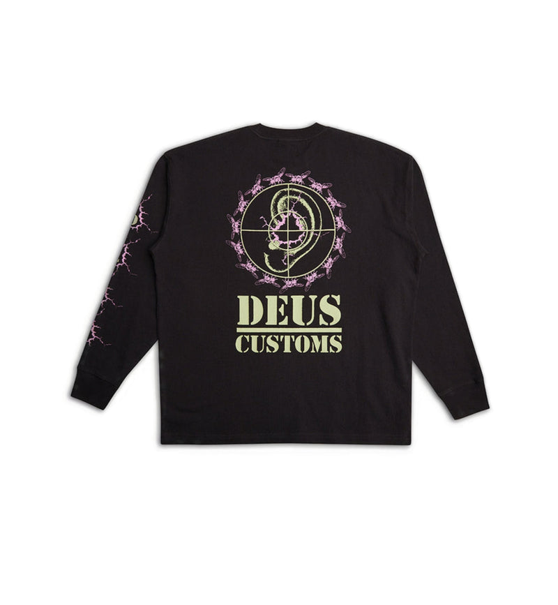 Deus Pub Nuisance Ls Tee